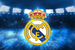 九游娱乐-_城市广场：开放式网球街头比赛_，开放式网球击球